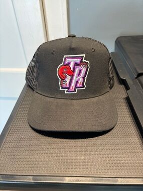 Toronto Raptors Mitchell & Ness Trucker Hat – Men’s – OSFA